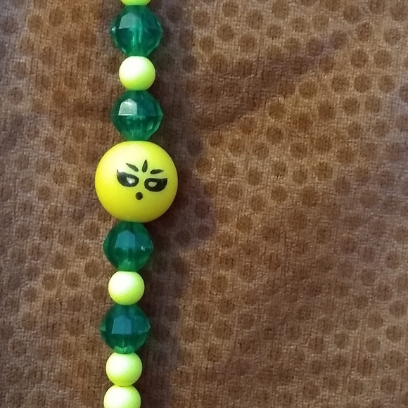 Smoke accessories/roach clip - Picture 1 of 3